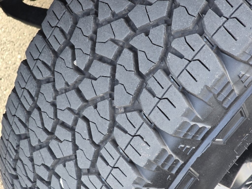 Used 2025 Chevrolet Silverado 3500 LT w/ Trail Boss Package image 31