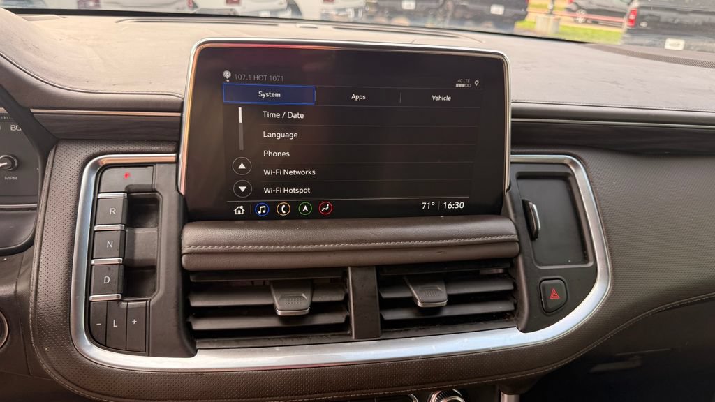 Used 2021 GMC Yukon SLT w/ SLT Luxury Plus Package AWD/4WD image 18