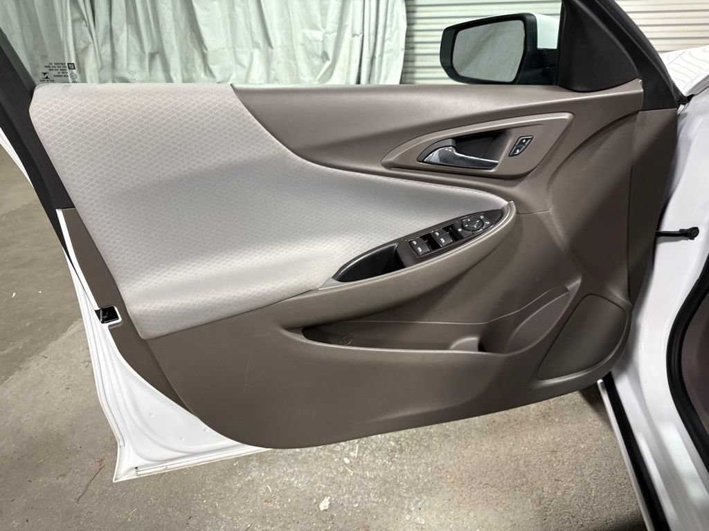 Used 2024 Chevrolet Malibu LT FWD image 20