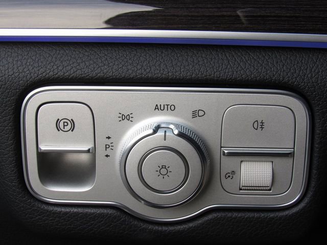 Used 2020 Mercedes-Benz GLE 450 4MATIC image 35