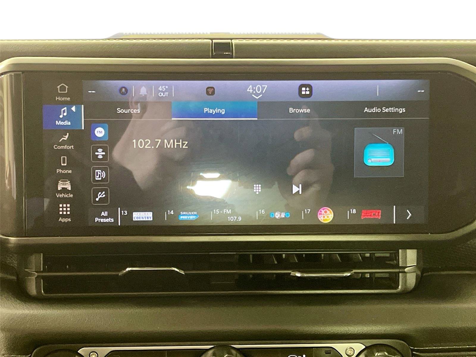 Used 2024 Jeep Wrangler Unlimited Rubicon image 14