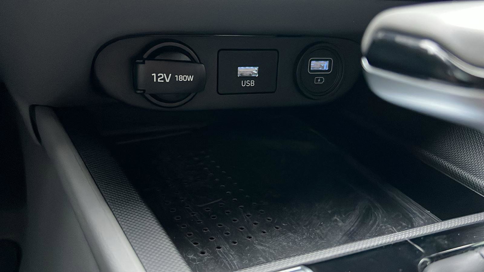 Used 2021 Hyundai Elantra SEL w/ Convenience Package image 23