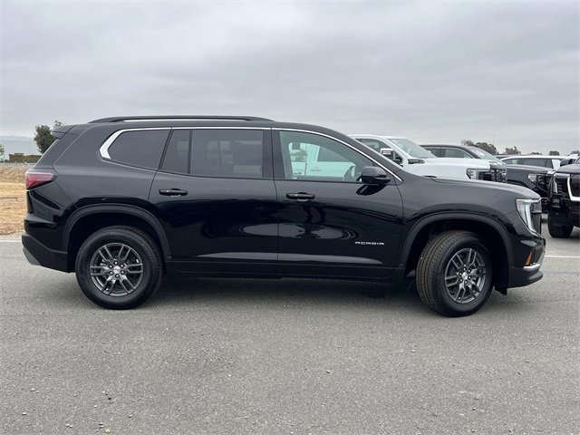New 2025 GMC Acadia Elevation image 2