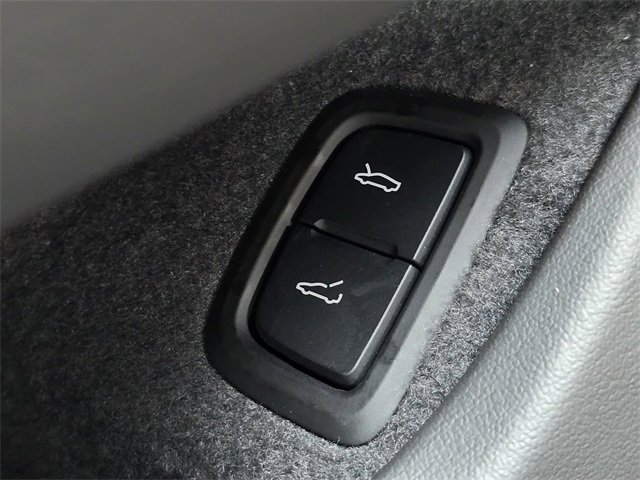 Certified 2023 Chevrolet Corvette Stingray Coupe w/ Z51 Performance Package image 26