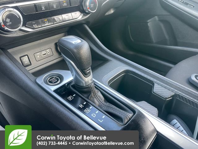 Used 2025 Nissan Sentra SV image 14