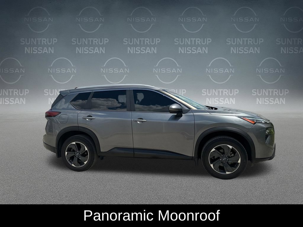 Used 2024 Nissan Rogue SV w/ SV Premium Package AWD/4WD image 8