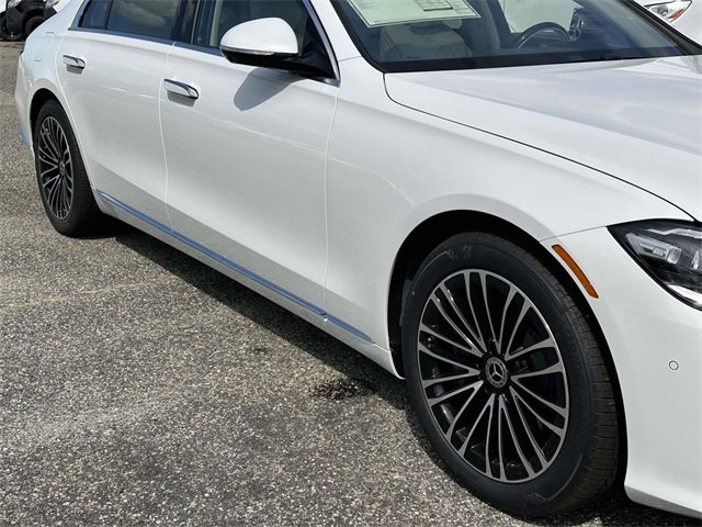 New 2026 Mercedes-Benz S 580 4MATIC Sedan image 12