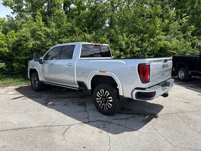 Used 2022 GMC Sierra 3500 Denali w/ Denali Ultimate Package AWD/4WD image 3