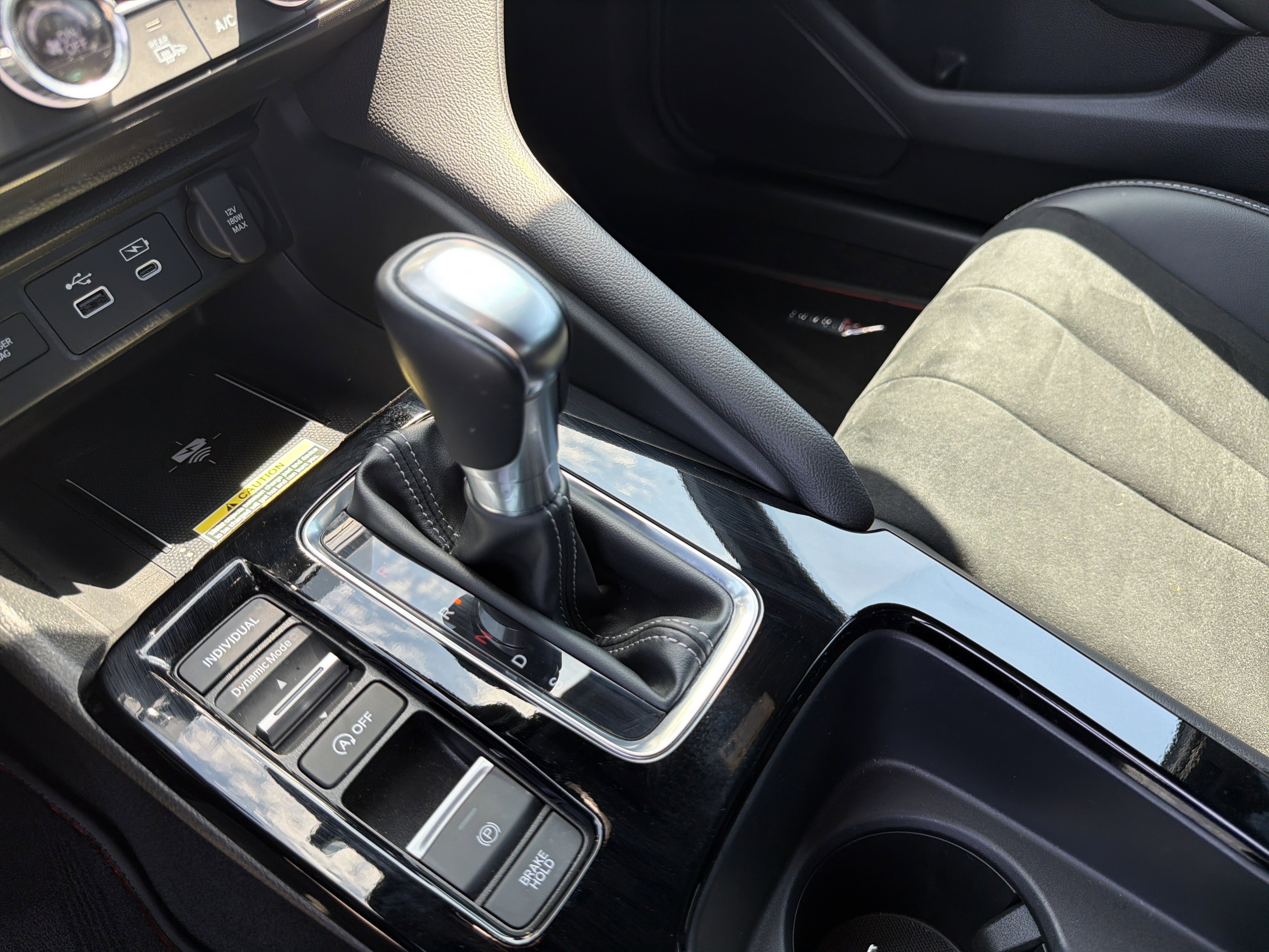 Certified 2025 Acura Integra A-Spec FWD image 28