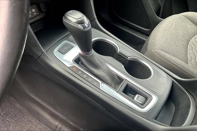 Used 2020 Chevrolet Equinox LT AWD/4WD image 18