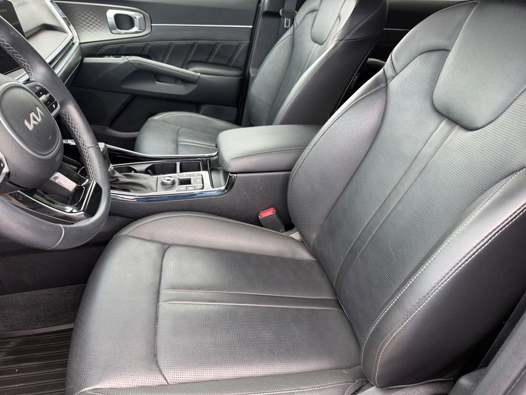 Used 2024 Kia Sorento SX FWD image 10