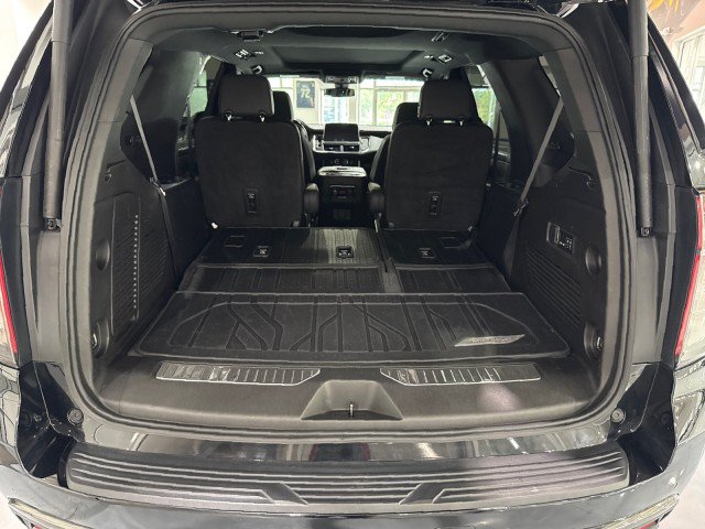 Used 2022 Chevrolet Tahoe Z71 w/ Luxury Package AWD/4WD image 42