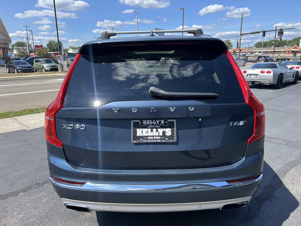 Used 2020 Volvo XC90 T6 Inscription image 4