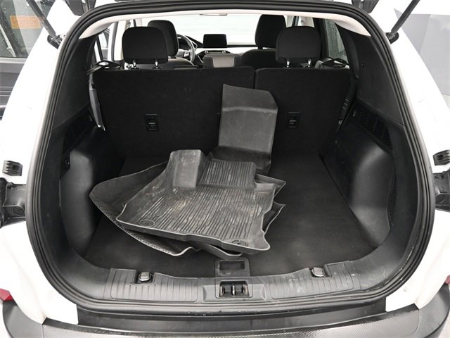 Used 2022 Ford Escape SE w/ Cold Weather Package image 16