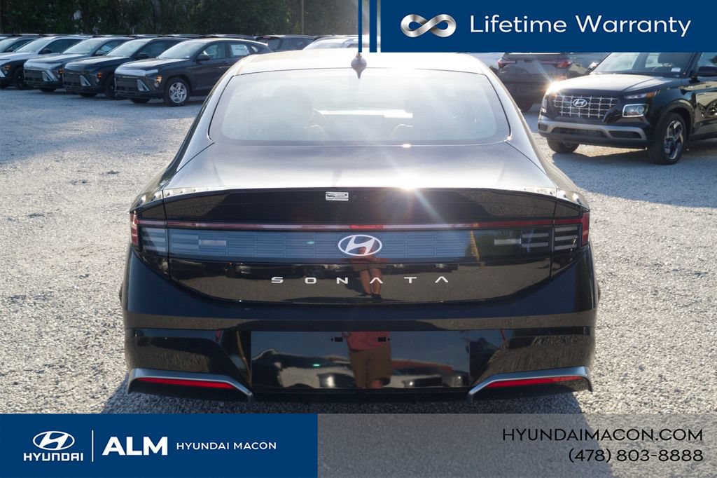New 2026 Hyundai Sonata SEL FWD image 8