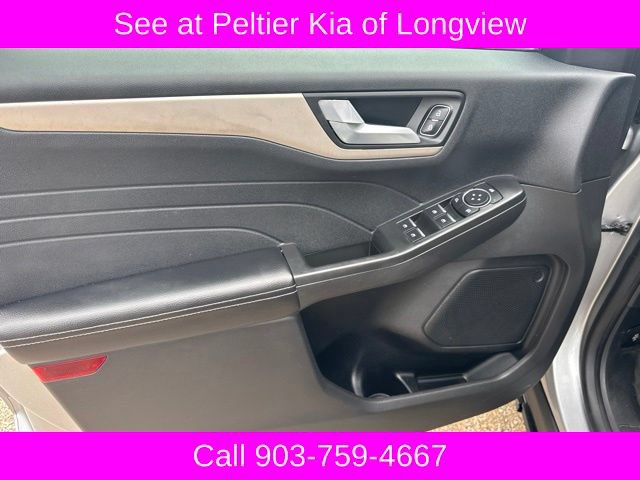 Used 2022 Ford Escape SEL FWD image 16
