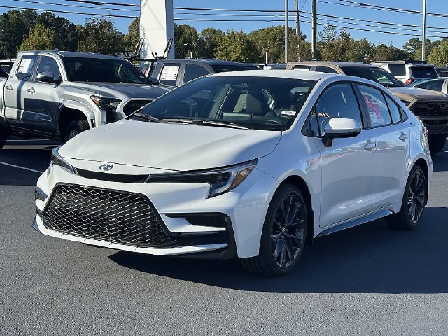 New 2027 Toyota Corolla SE FWD image 4