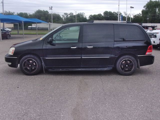 Used 2006 Ford Freestar Limited FWD image 4