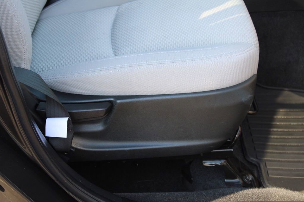 Used 2018 Subaru Forester 2.5i Premium w/ All-Weather Package image 20