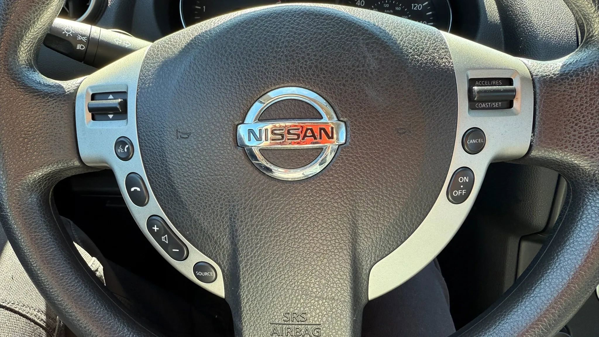 Used 2015 Nissan Rogue S w/ Convenience Package AWD/4WD image 18
