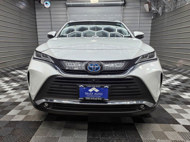 Used 2024 Toyota Venza Limited AWD/4WD image 3