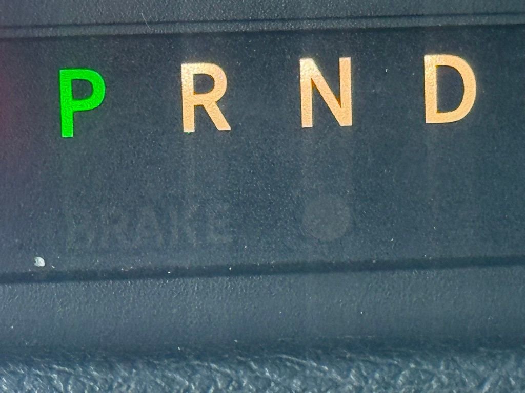 Used 2016 Chrysler Town & Country Touring w/ Driver Convenience Group image 20