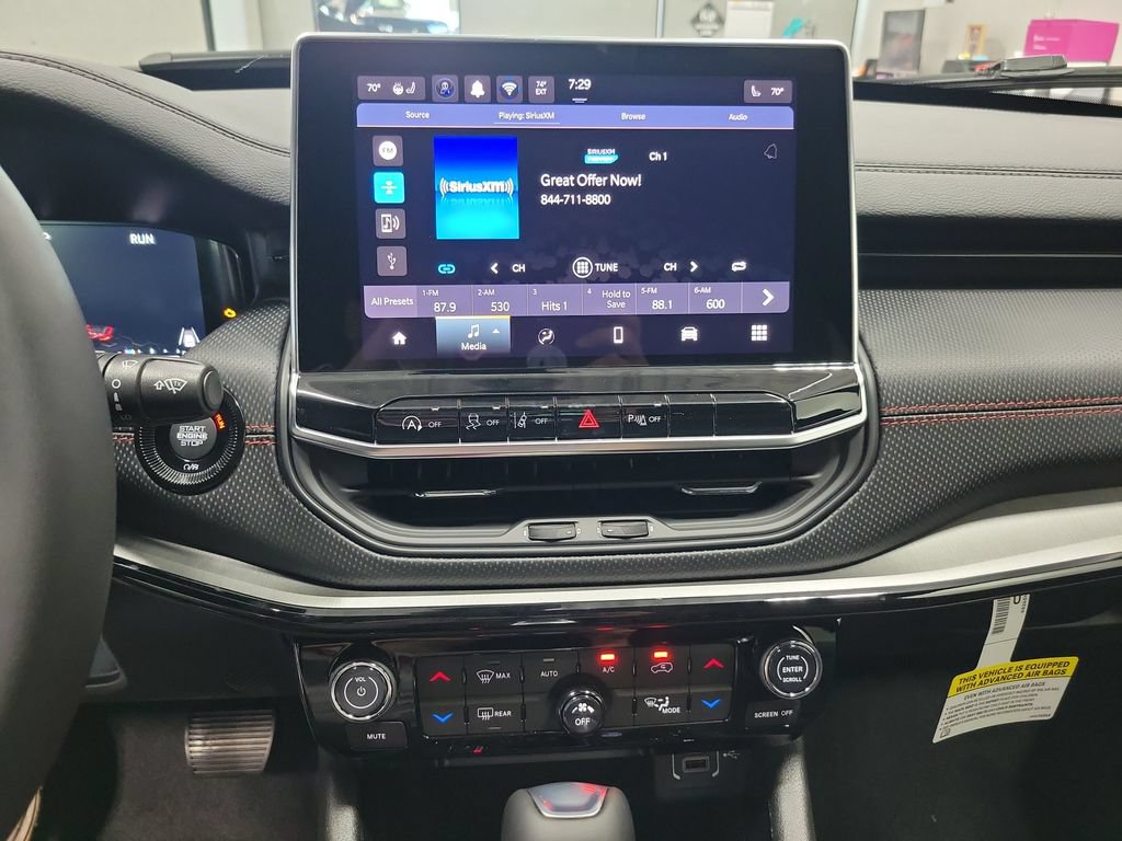 New 2026 Jeep Compass Trailhawk AWD/4WD image 30