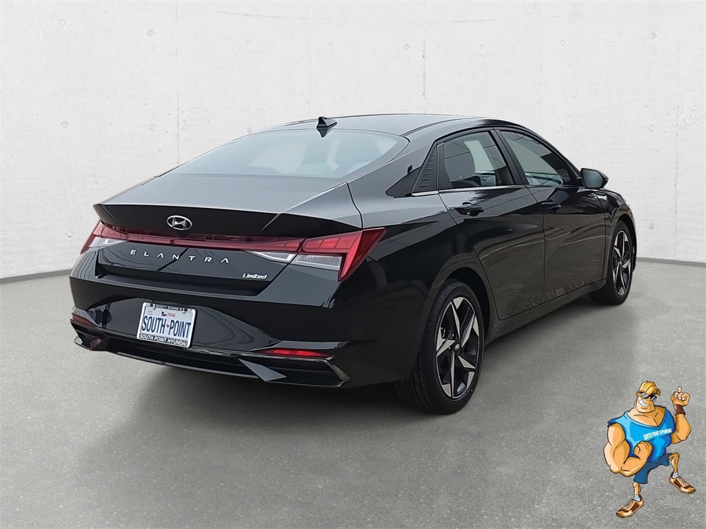 Certified 2022 Hyundai Elantra Limited image 5