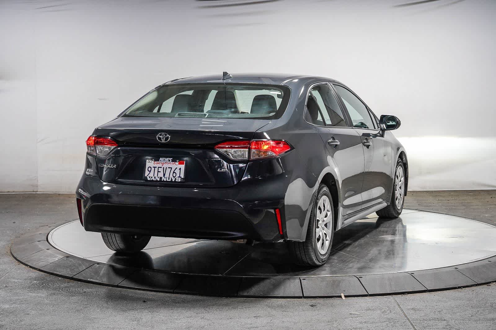 Certified 2024 Toyota Corolla LE FWD image 5