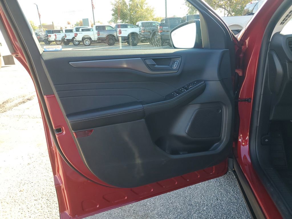 New 2026 Ford Escape Active w/ Cold Weather Package image 13
