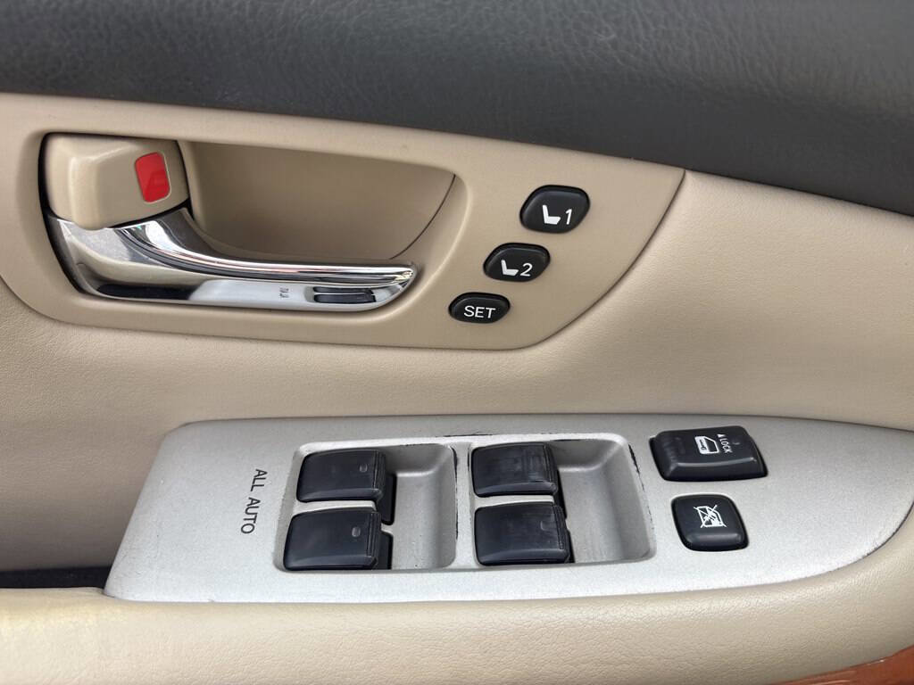Used 2006 Lexus RX 400h 2WD image 13