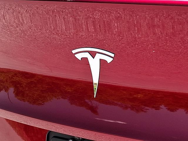 Used 2024 Tesla Model Y Long Range AWD/4WD image 33