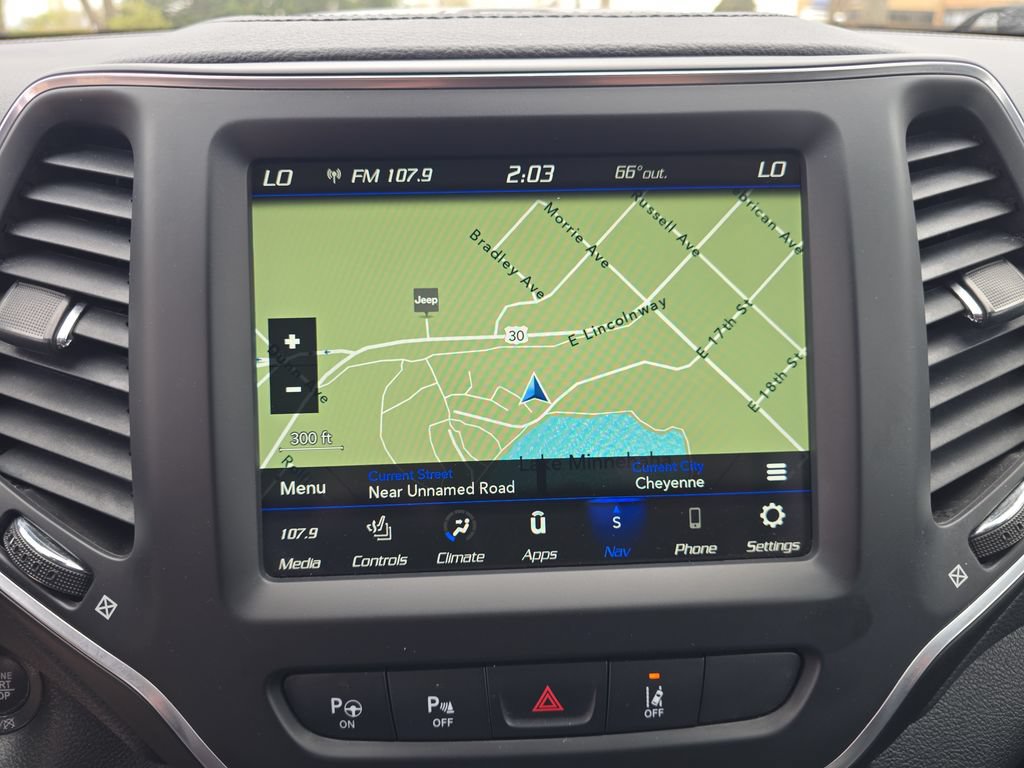 Used 2023 Jeep Cherokee Altitude Lux AWD/4WD image 21
