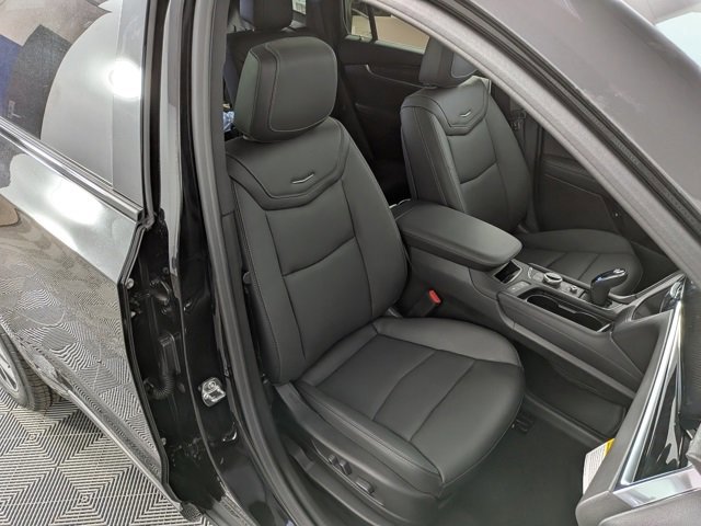 New 2025 Cadillac XT6 Sport w/ LPO, Floor Liner Package image 35