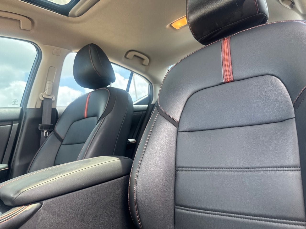 Certified 2024 Nissan Sentra SR w/ SR Premium Package FWD image 38