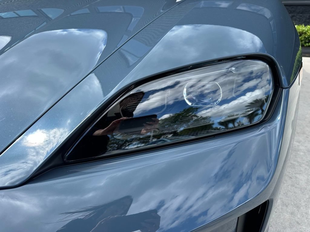 New 2026 Porsche Taycan 4S AWD/4WD image 13