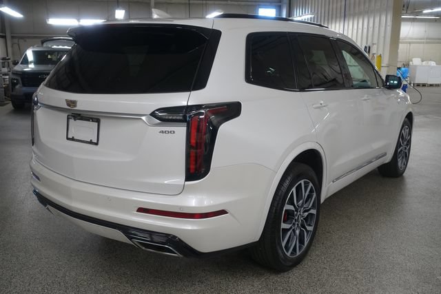 Used 2024 Cadillac XT6 Sport w/ LPO, Floor Liner Package AWD/4WD image 7