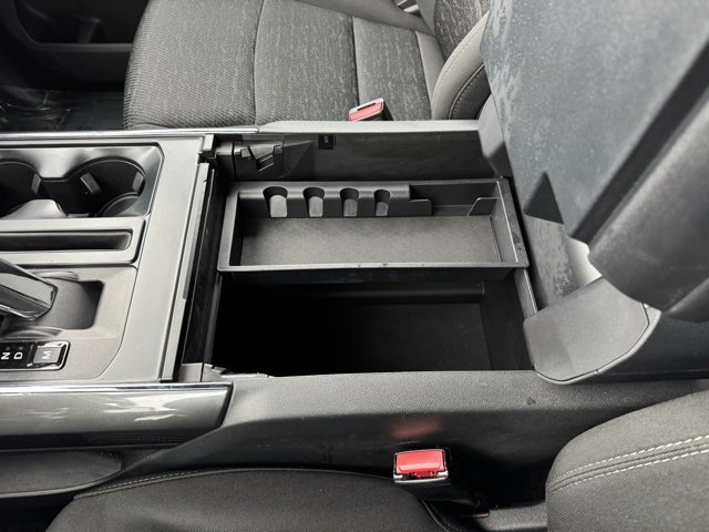 Certified 2022 Ford F150 XLT w/ Equipment Group 302A High image 19