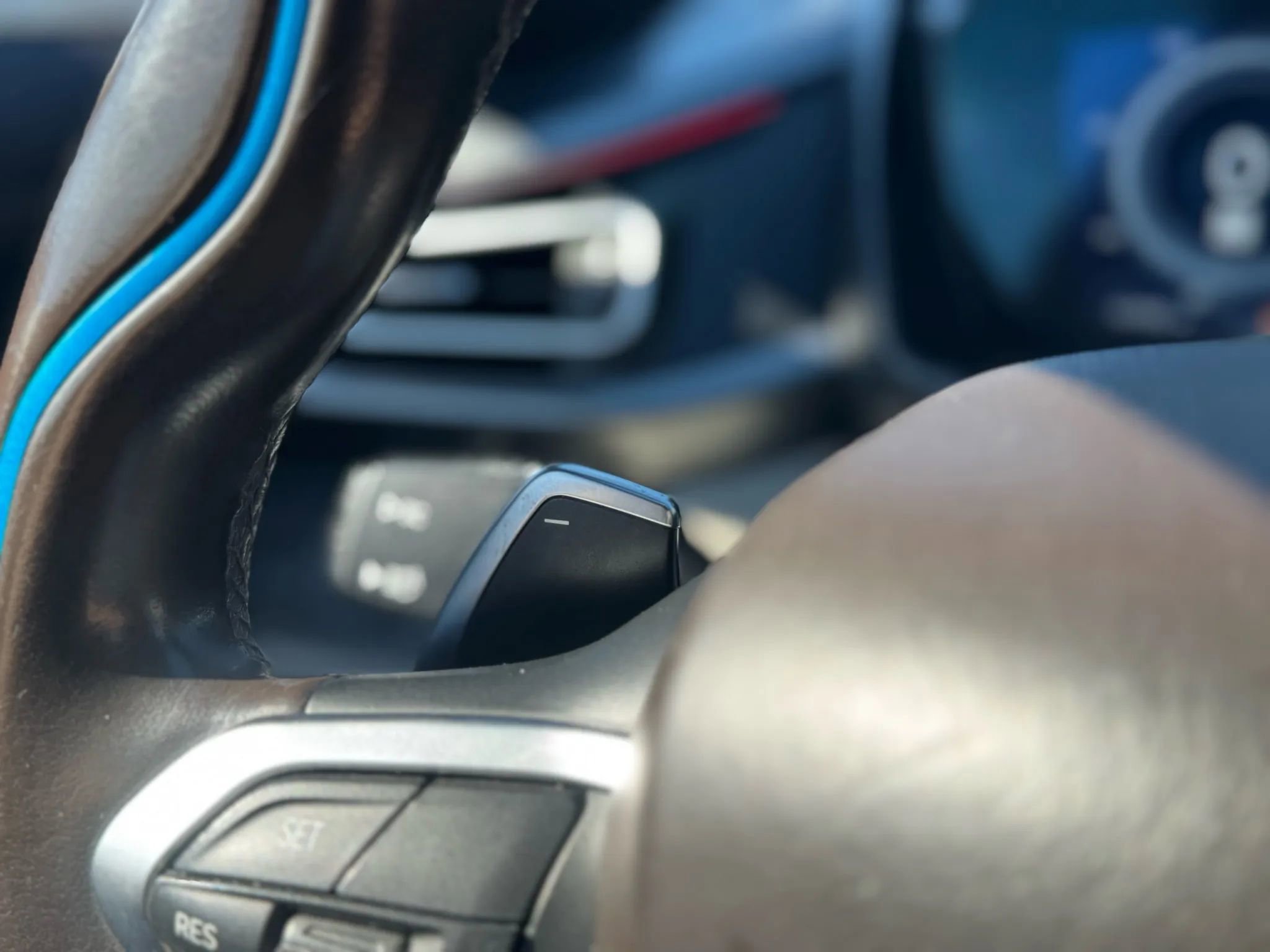 Used 2017 BMW i8 image 35