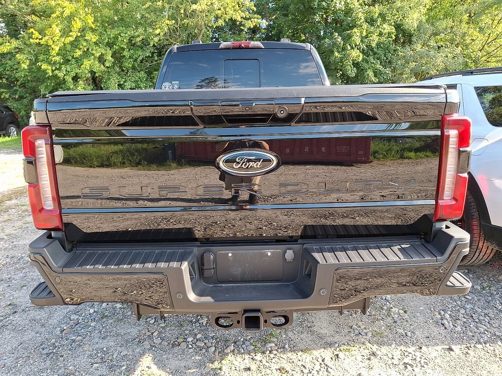 Used 2024 Ford F350 Lariat w/ Sport Appearance Package AWD/4WD image 5