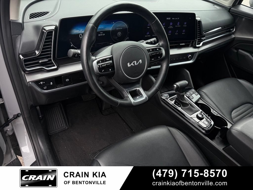 Certified 2025 Kia Sportage SX FWD image 9