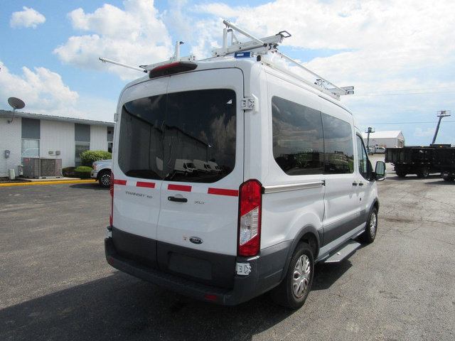 Used 2018 Ford Transit 150 XLT image 5