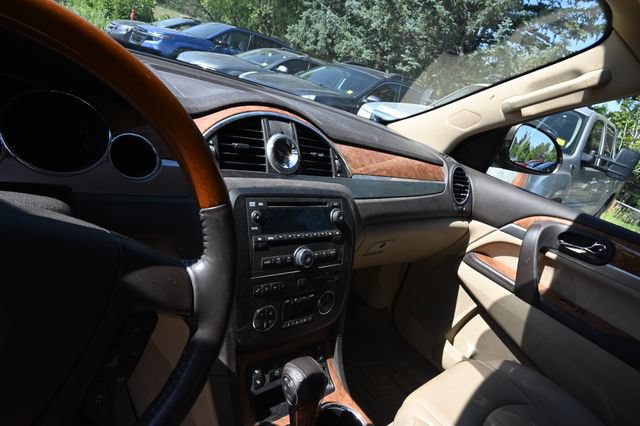 Used 2012 Buick Enclave Leather AWD/4WD image 9