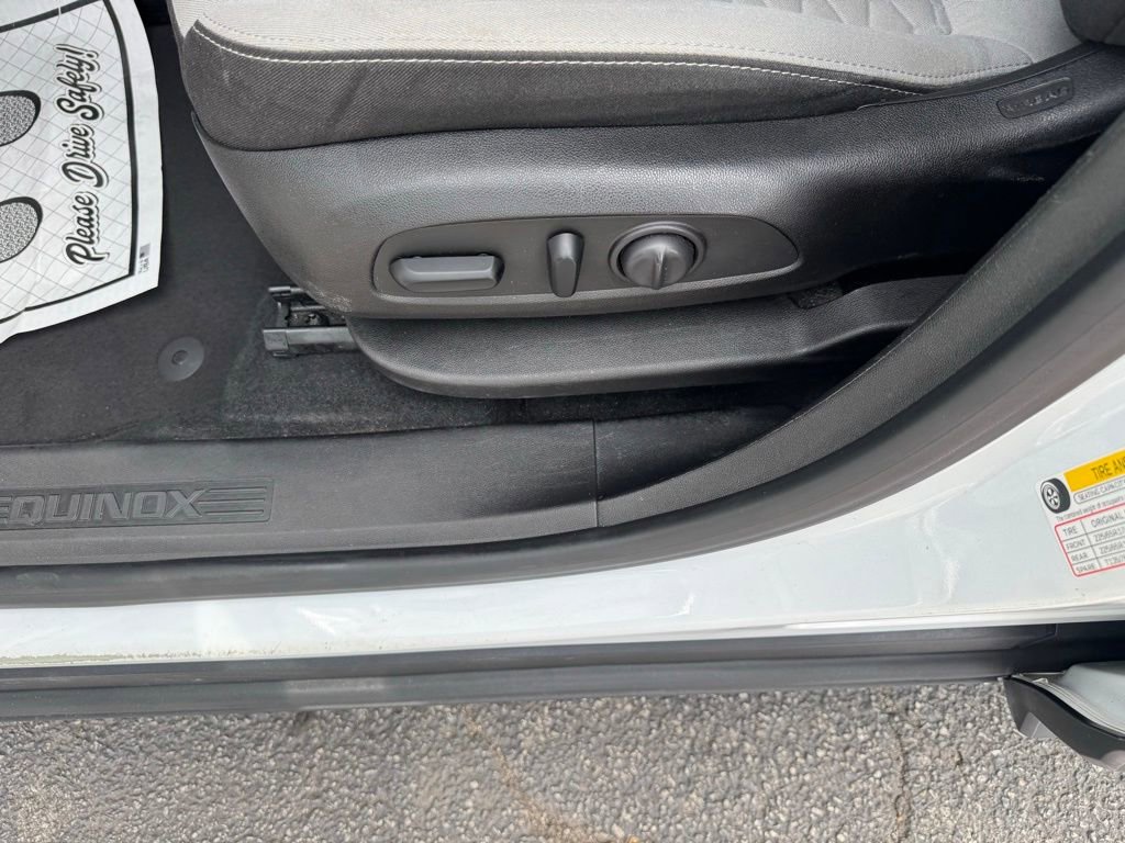Certified 2019 Chevrolet Equinox LS w/ LS Convenience Package FWD image 14
