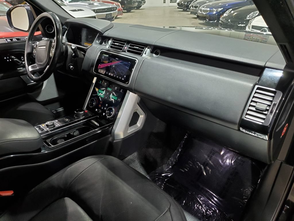 Used 2018 Land Rover Range Rover HSE AWD/4WD image 15