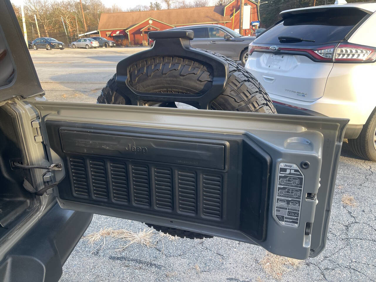 Used 2018 Jeep Wrangler Unlimited Sport S image 27
