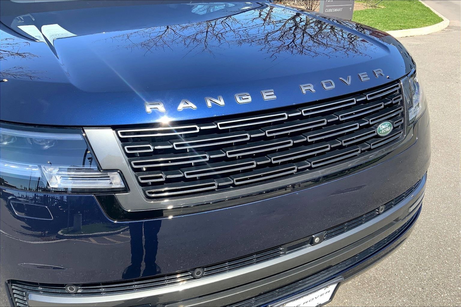 Used 2023 Land Rover Range Rover SE image 30