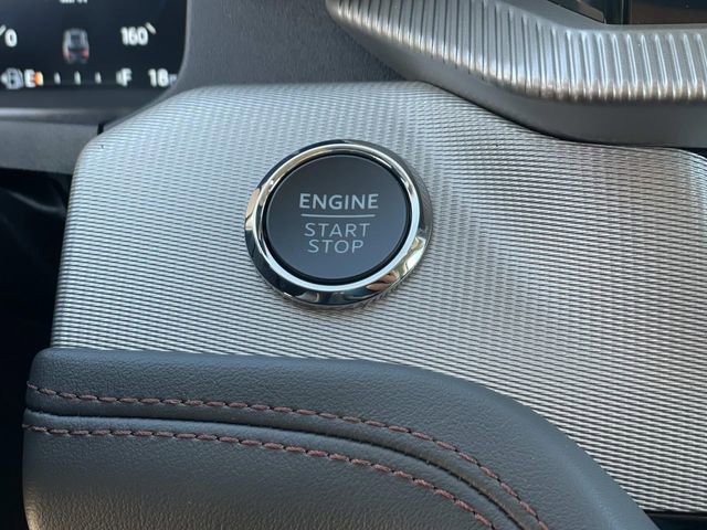 New 2026 Ford Explorer Active w/ Active Comfort Package RWD image 16