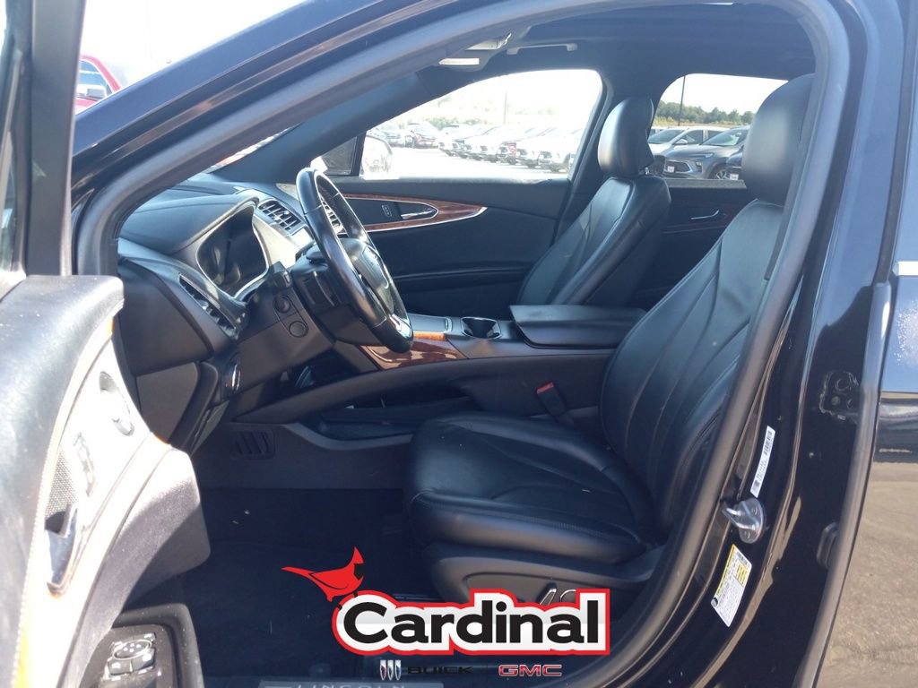 Used 2019 Lincoln Nautilus Reserve image 19