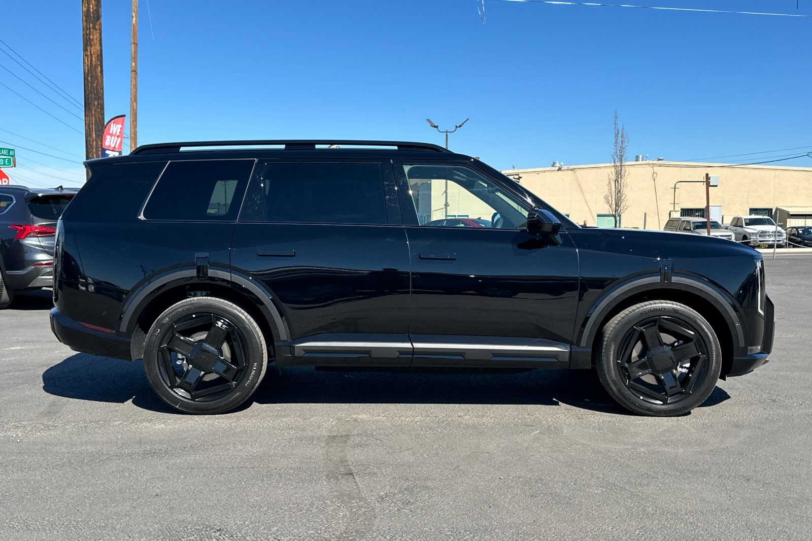 New 2027 Kia Telluride X-Line SX Prestige image 3